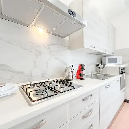 Elegant - Wifi - Smart Tv - Netflix Apartment *