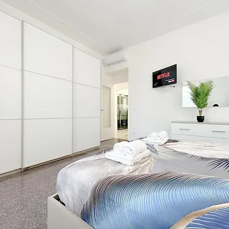 Elegant - Wifi - Smart Tv - Netflix * Genoa